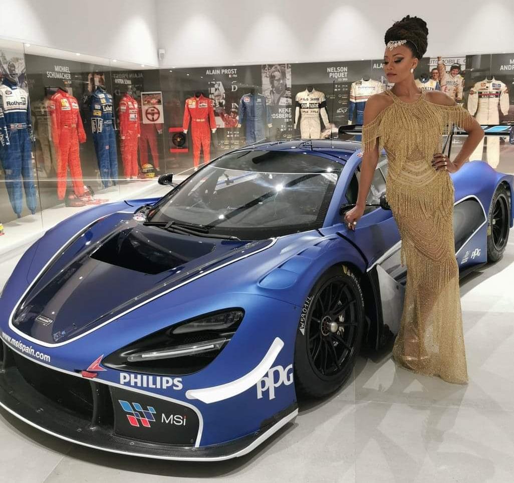 Με αέρα Mclaren η Shaya στην Βαρκελώνη
