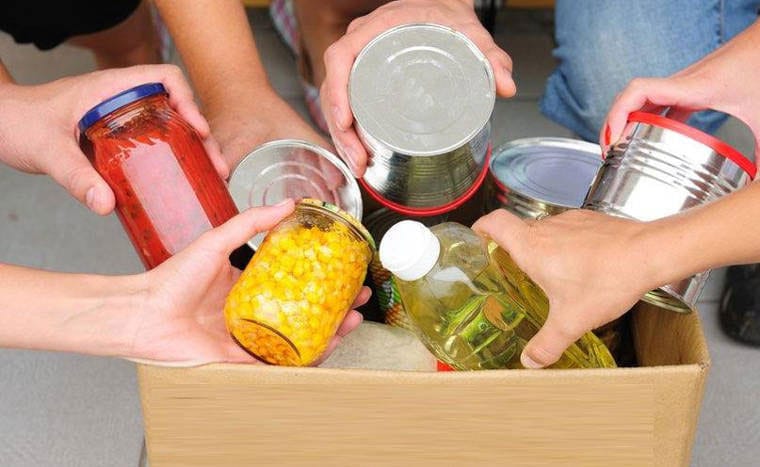 Δήμος Χίου: Συγκέντρωση Ειδών Πρώτης Ανάγκης για τους πυρόπληκτους