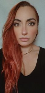 “-Μ’ αγαπάς; -Θέλει σκέψη”. Ένα βιβλίο αφιερωμένο στην αγάπη