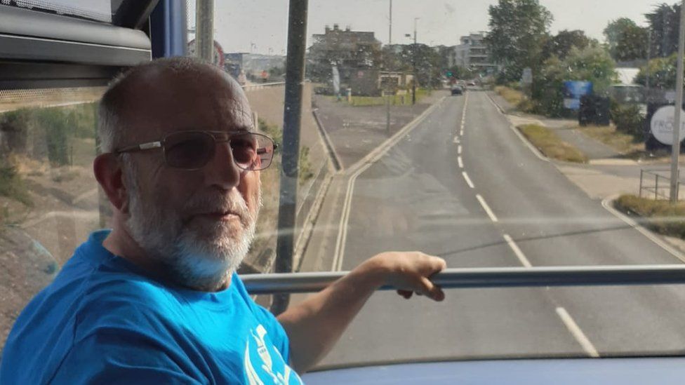70χρονος γύρος της Αγγλίας